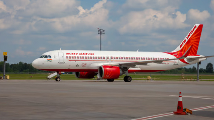 https://salarnews.in/public/uploads/images/newsimages/maannewsimage13062025_173723_Air India Flight.png